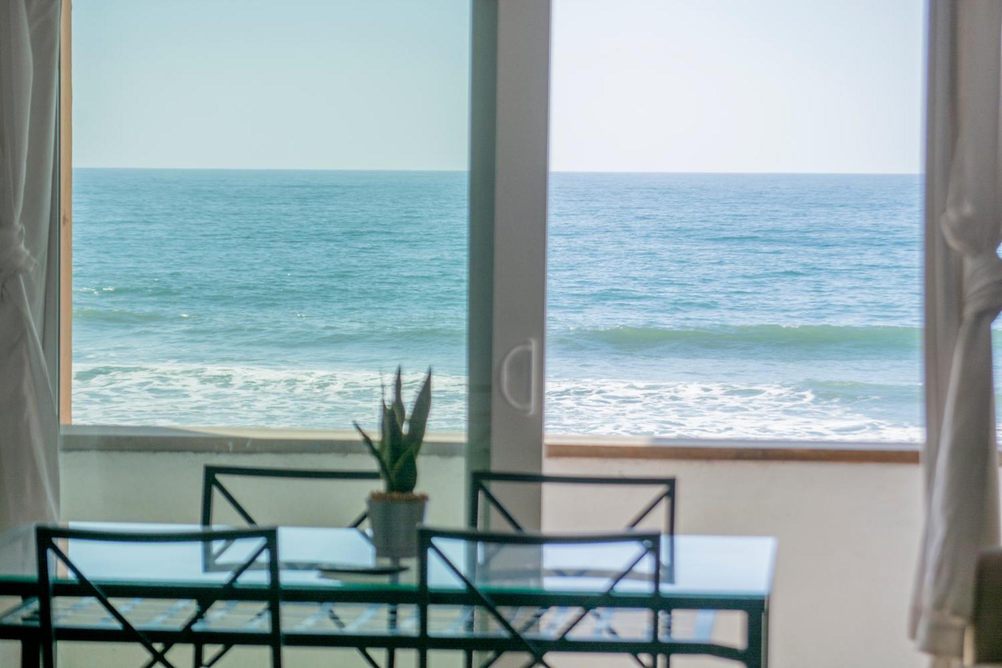 Beachfront Breathtaking 1 Bedroom Apt Tijuana Luaran gambar